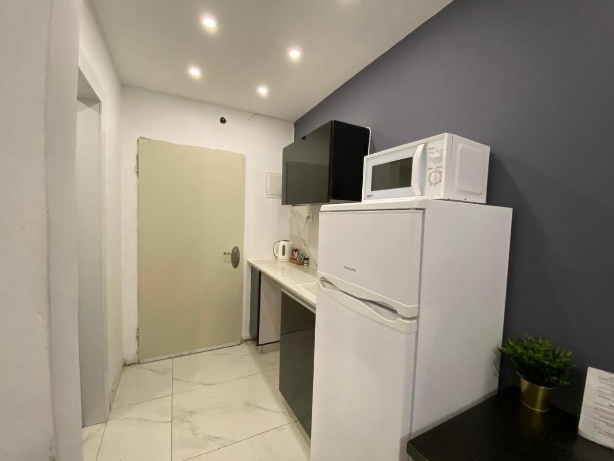 Rothschild 79 Hotel Petach Tikva Buitenkant foto